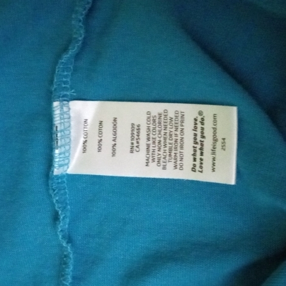 Life Is Good Womens M Blue Aqua 365 4 seasons Hearts SS TShirt - Picture 7 of 9